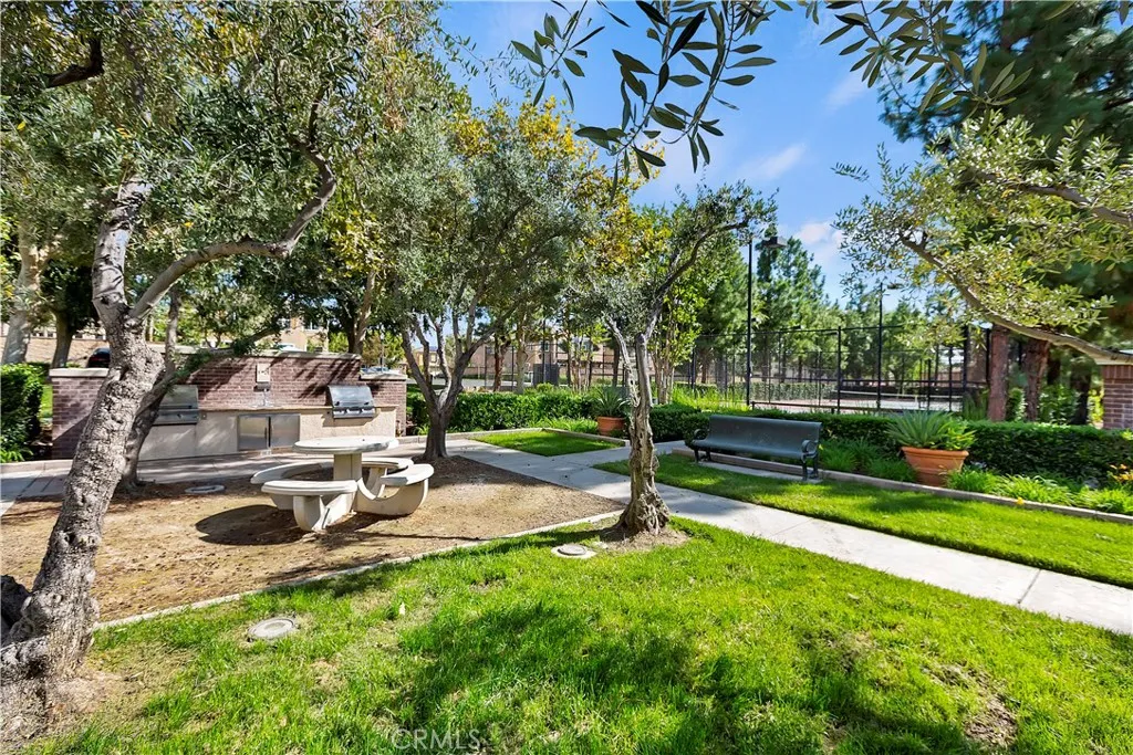 15723 Parkhouse Drive 97, Fontana, California 92336 home-pic-33