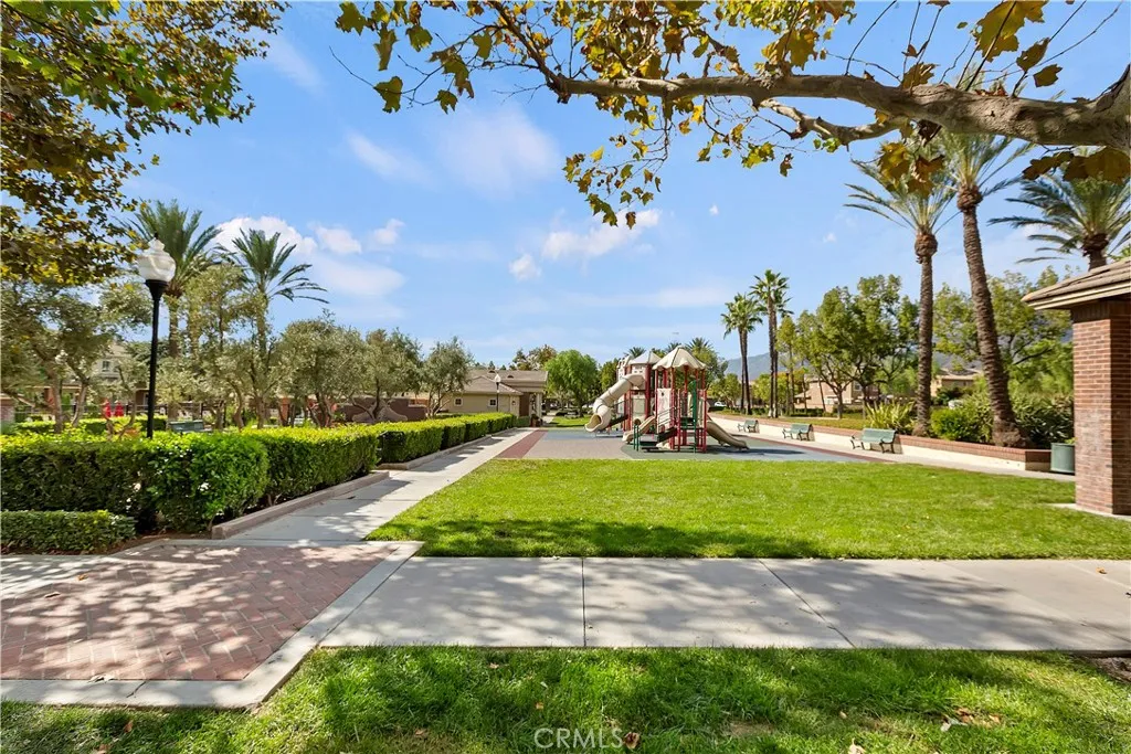 15723 Parkhouse Drive 97, Fontana, California 92336 home-pic-32