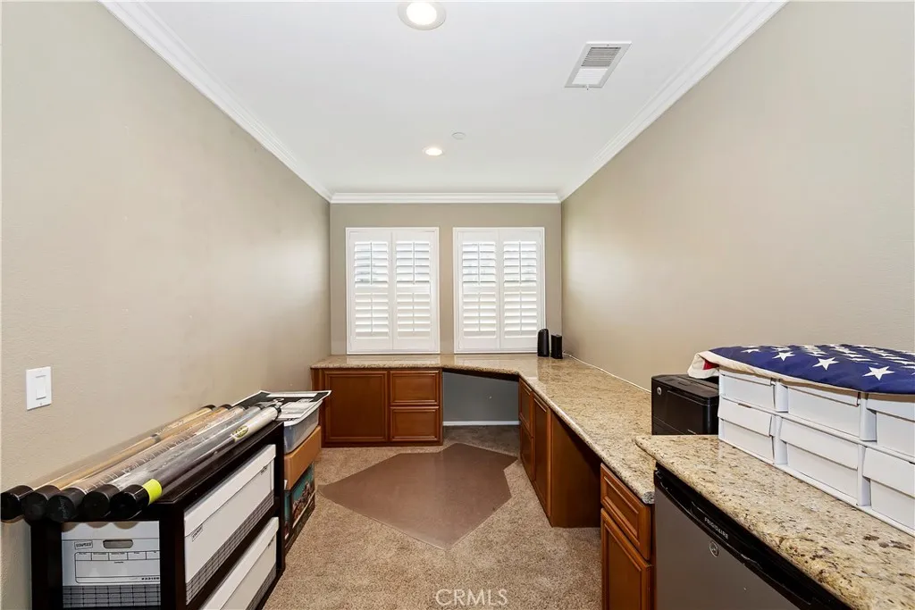15723 Parkhouse Drive 97, Fontana, California 92336 home-pic-22