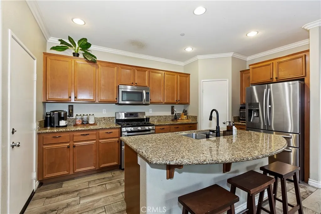 15723 Parkhouse Drive 97, Fontana, California 92336 home-pic-12