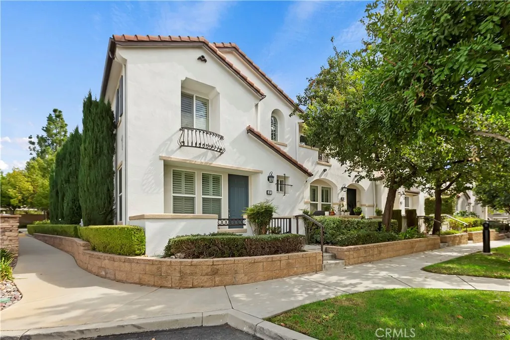 15723 Parkhouse Drive 97, Fontana, California 92336 home-pic-0