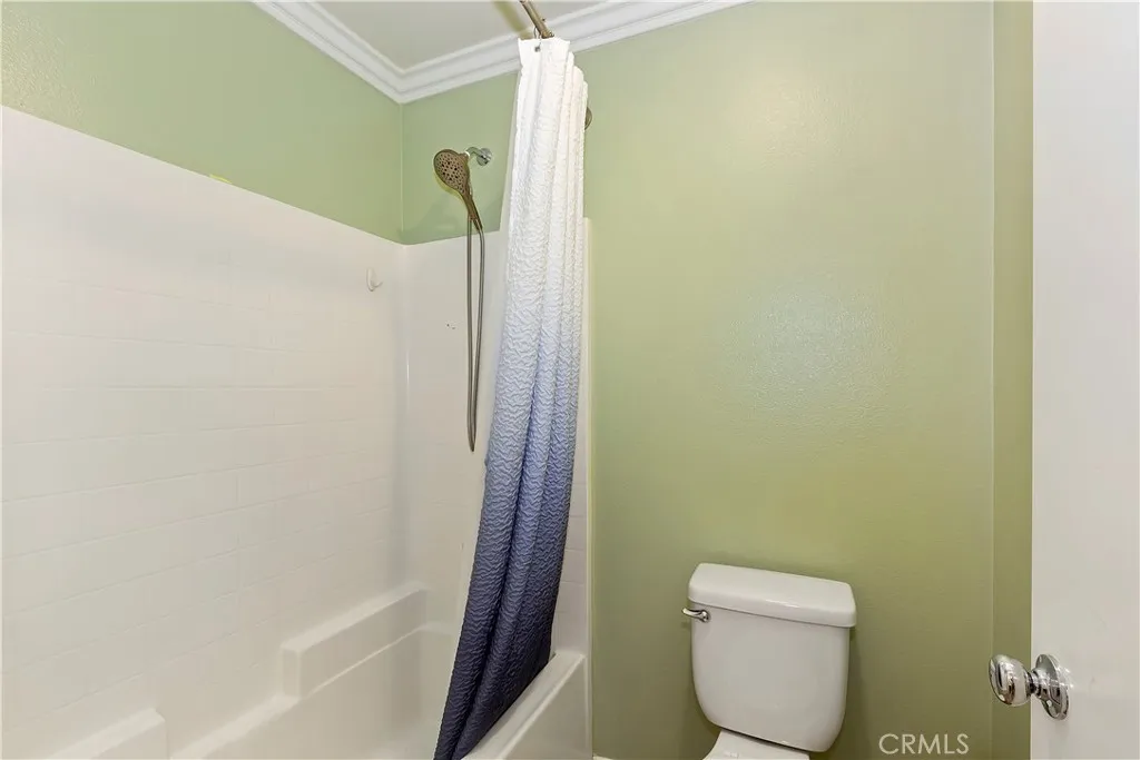 15723 Parkhouse Drive 97, Fontana, California 92336 home-pic-26