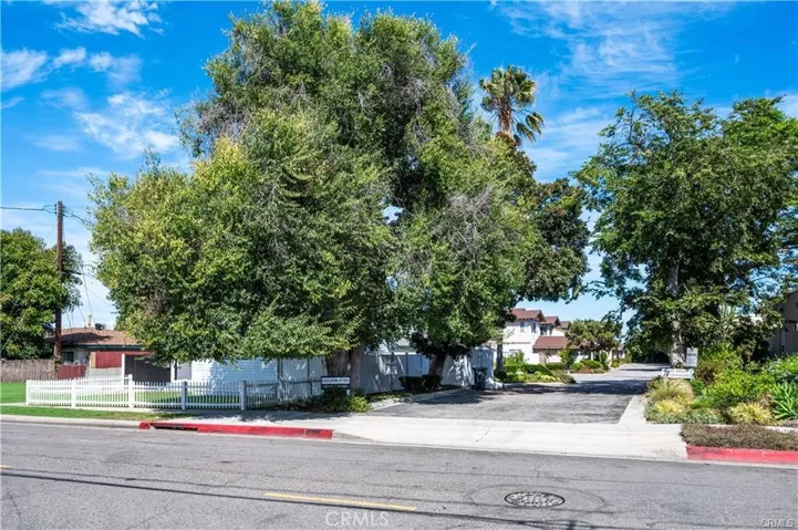 25626 Oak St Street 1/2, Lomita, California 90717