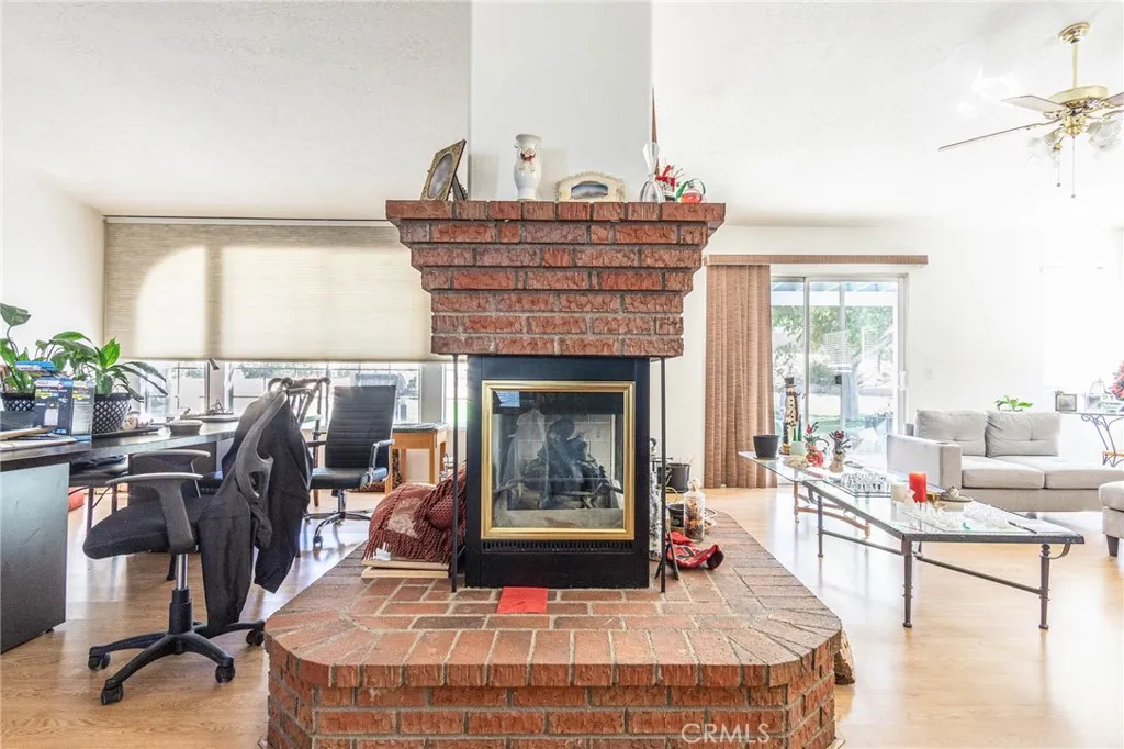 19809 Modoc, Apple Valley, California 92308 home-pic-10