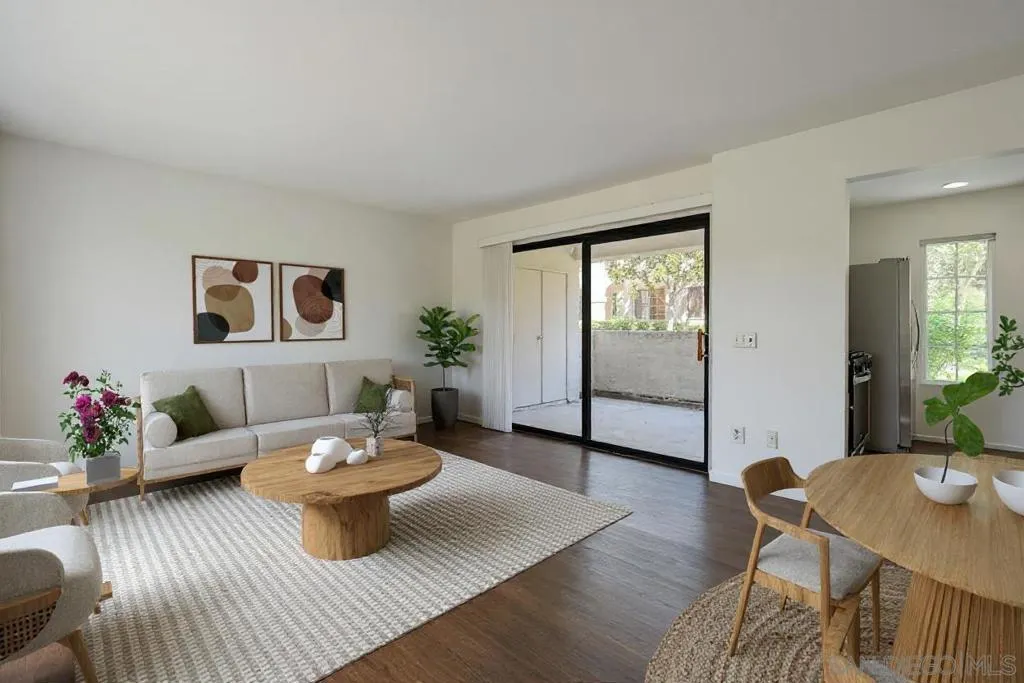 13076 Wimberly Square 47, San Diego, California 92128 home-pic-3
