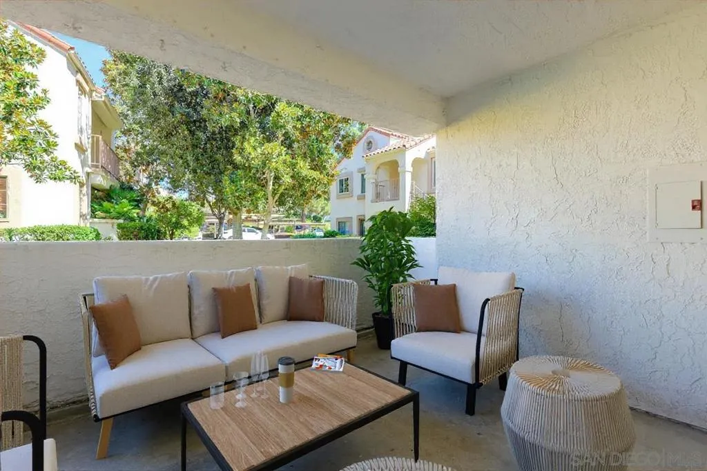 13076 Wimberly Square 47, San Diego, California 92128 home-pic-13