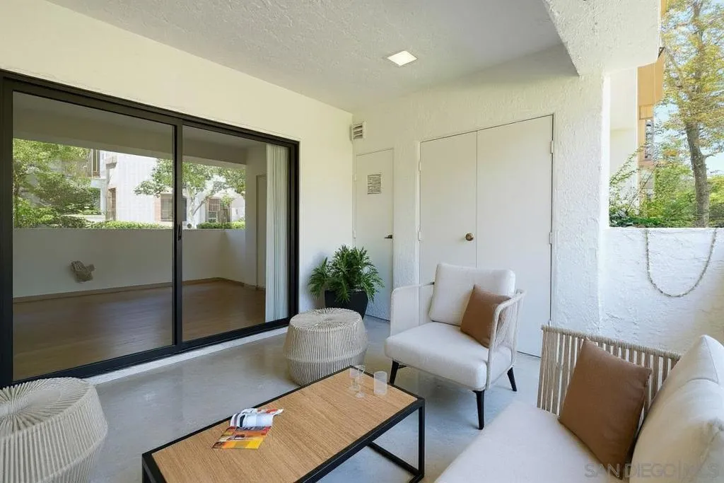 13076 Wimberly Square 47, San Diego, California 92128 home-pic-14