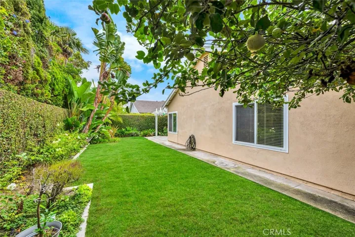 10439 Sioux River, Fountain Valley, California 92708