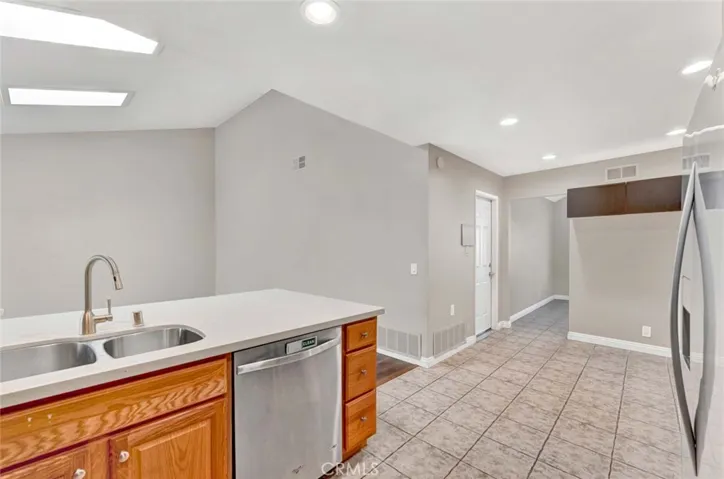 10439 Sioux River, Fountain Valley, California 92708