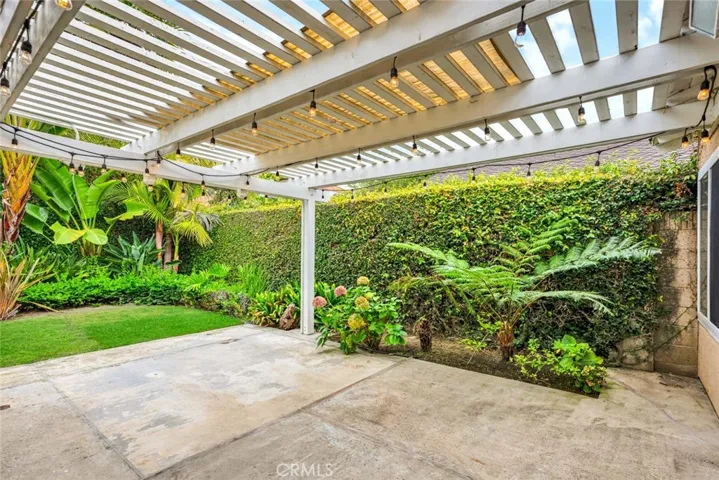 10439 Sioux River, Fountain Valley, California 92708