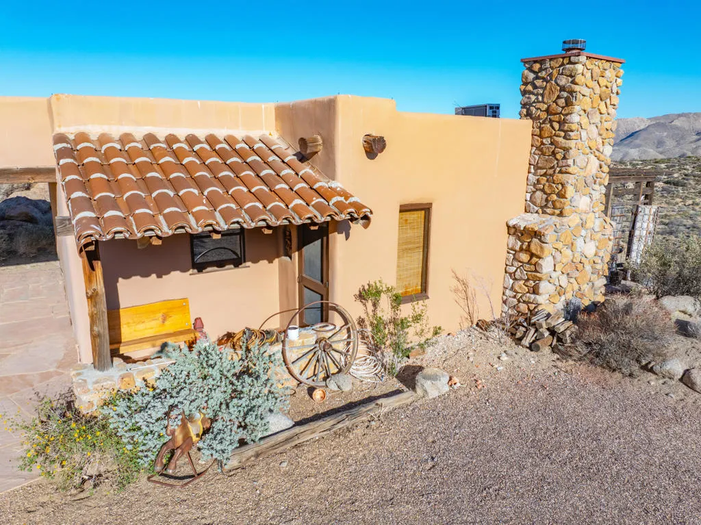58720 Los Pinos, Mountain Center, California 92561 home-pic-53