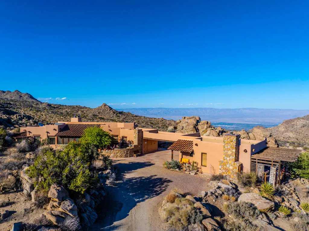 58720 Los Pinos, Mountain Center, California 92561 home-pic-1