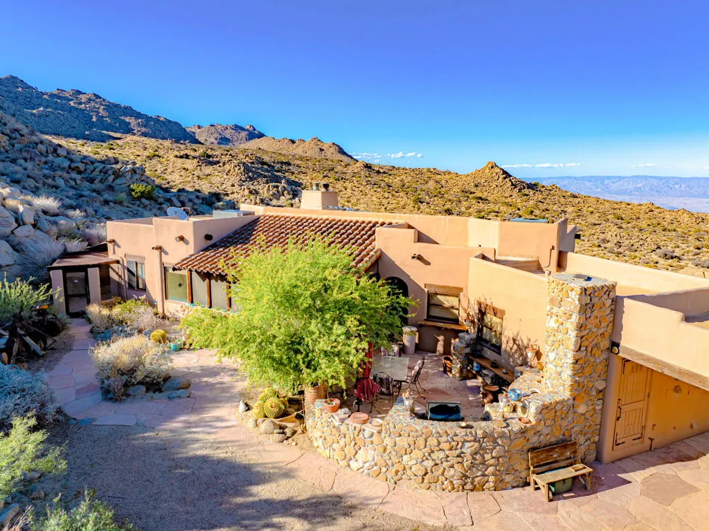 58720 Los Pinos, Mountain Center, California 92561 home-pic-8