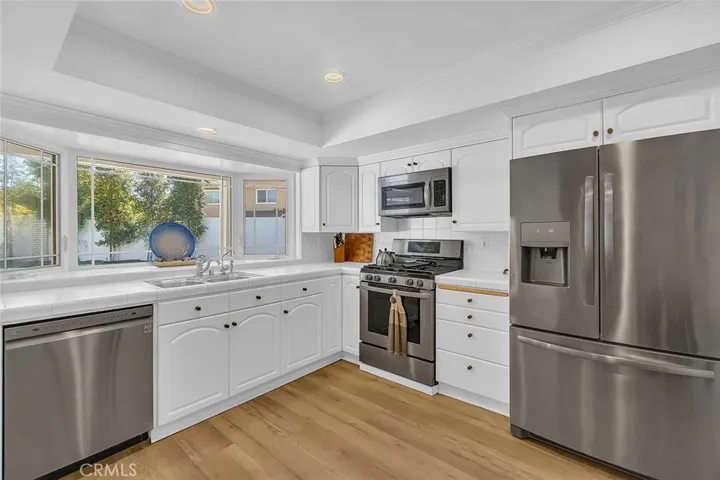 4340 Guava Avenue, Seal Beach, California 90740