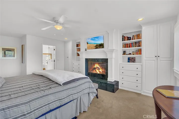 4340 Guava Avenue, Seal Beach, California 90740