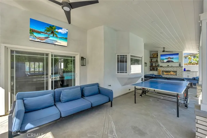 4340 Guava Avenue, Seal Beach, California 90740