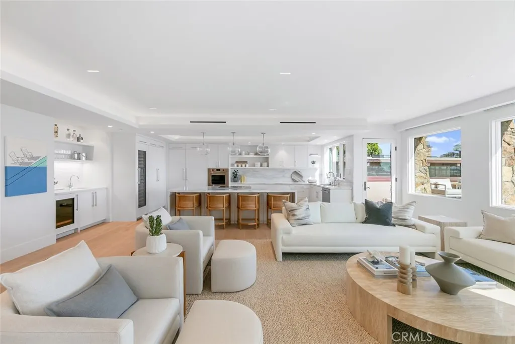 3130 Breakers, Corona Del Mar, California 92625 home-pic-17