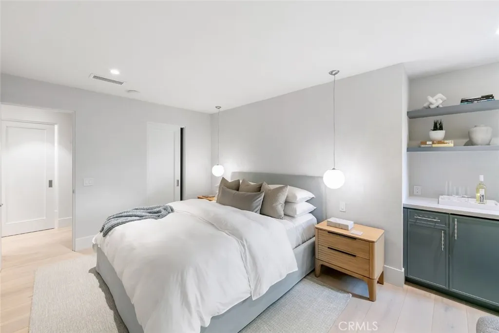 3130 Breakers, Corona Del Mar, California 92625 home-pic-36