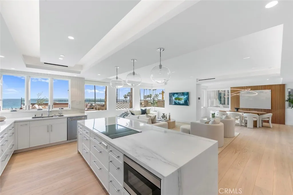 3130 Breakers, Corona Del Mar, California 92625 home-pic-11