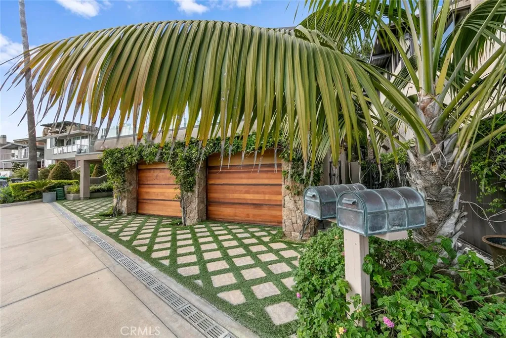 3130 Breakers, Corona Del Mar, California 92625 home-pic-38