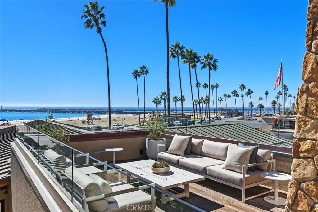 3130 Breakers, Corona Del Mar, California 92625 home-pic-4