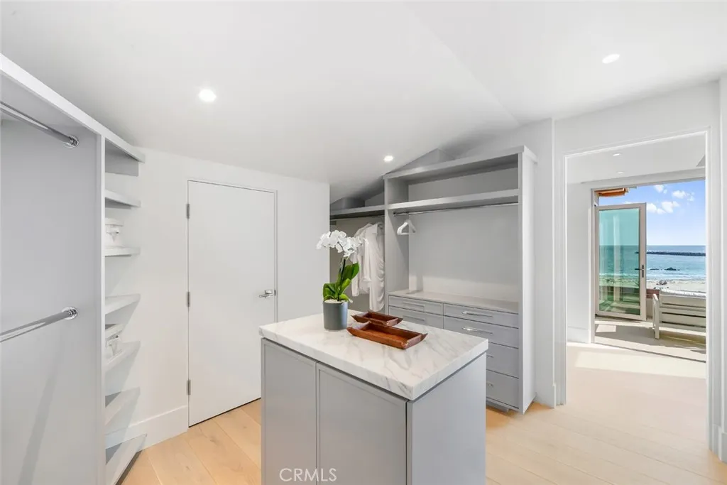 3130 Breakers, Corona Del Mar, California 92625 home-pic-27
