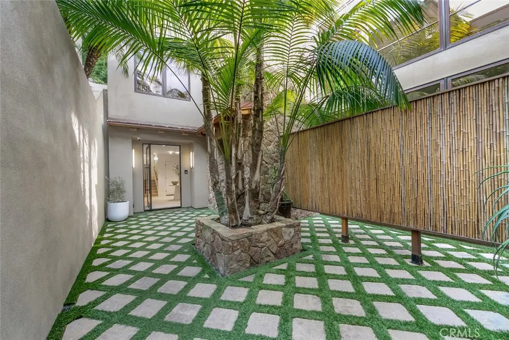 3130 Breakers, Corona Del Mar, California 92625 home-pic-40