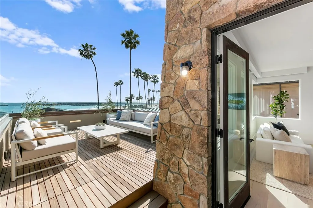 3130 Breakers, Corona Del Mar, California 92625 home-pic-10