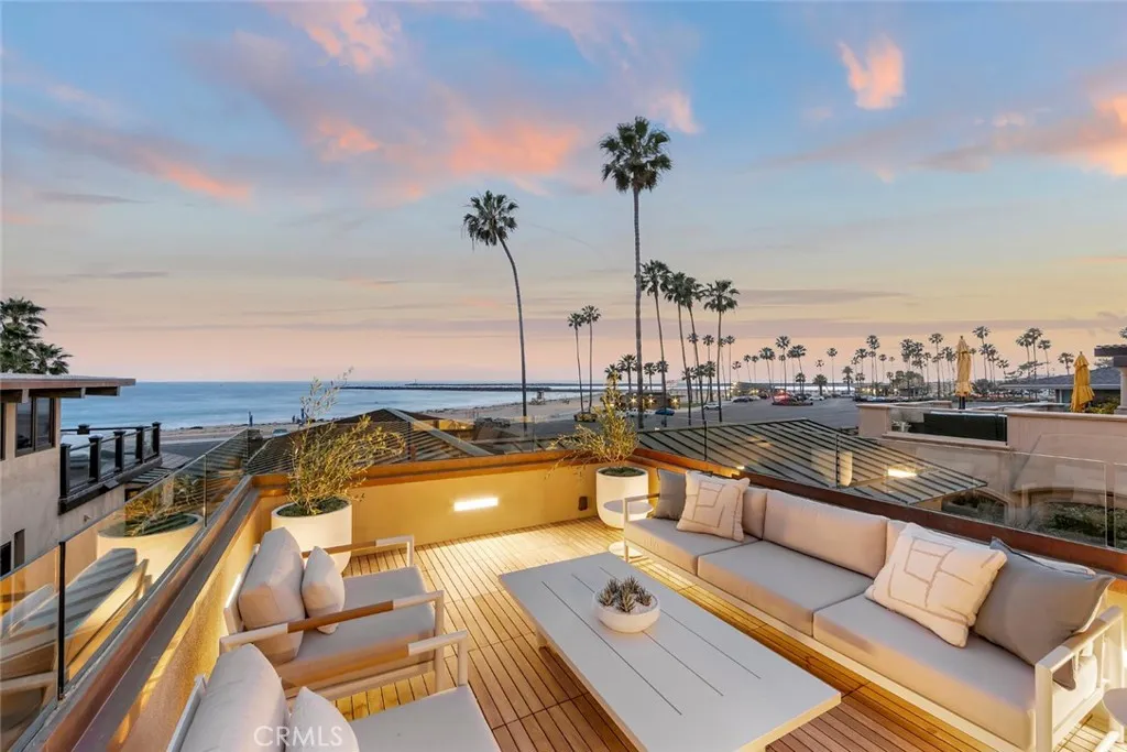 3130 Breakers, Corona Del Mar, California 92625 home-pic-9