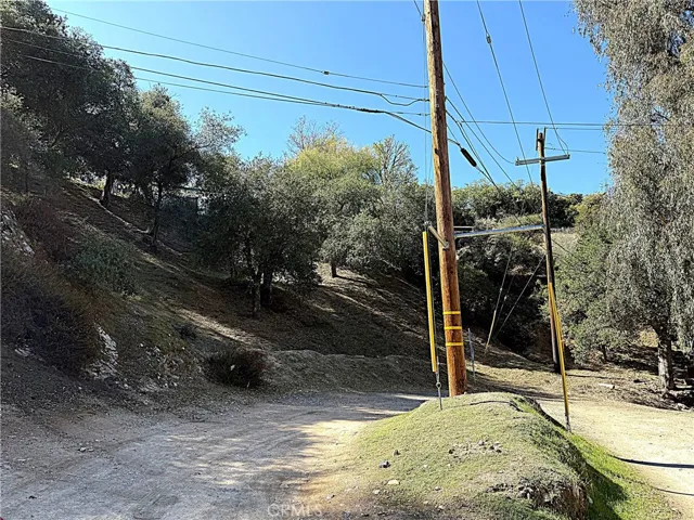 Upper shot from Private Street off Walpole Dr.