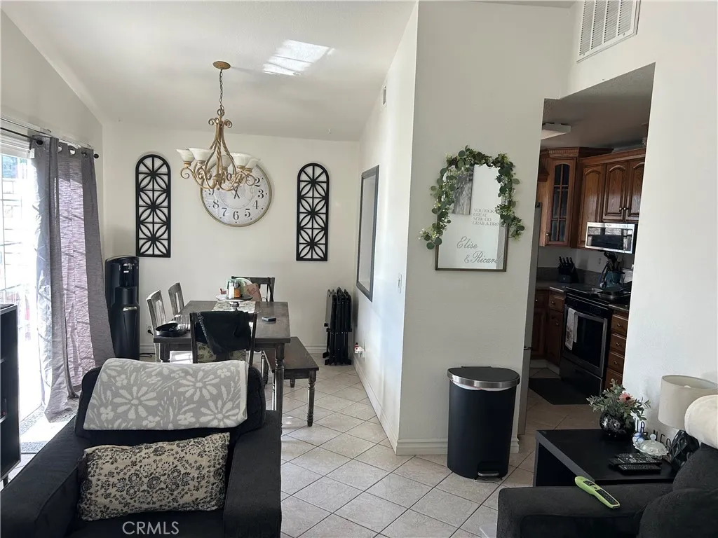 1972 De Anza, Colton, California 92324 home-pic-4