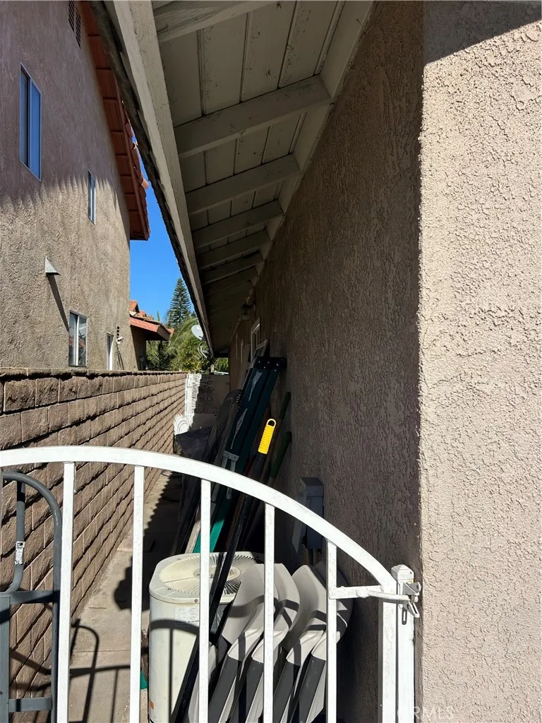 1972 De Anza, Colton, California 92324 home-pic-21