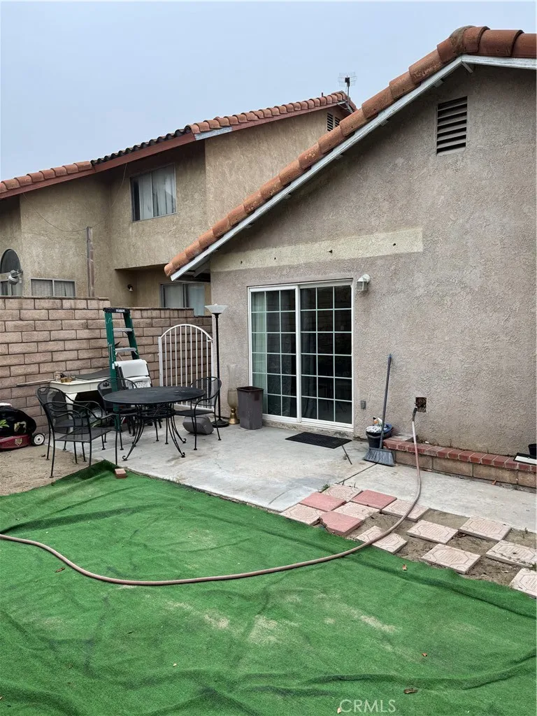 1972 De Anza, Colton, California 92324 home-pic-14