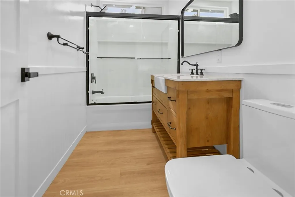 11225 Acala, San Fernando, California 91340 home-pic-15