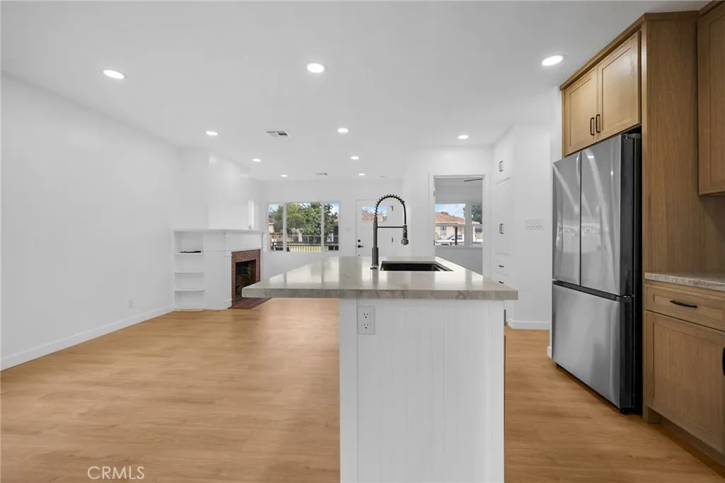 11225 Acala, San Fernando, California 91340 home-pic-9