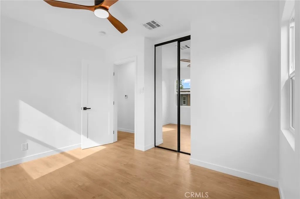 11225 Acala, San Fernando, California 91340 home-pic-24