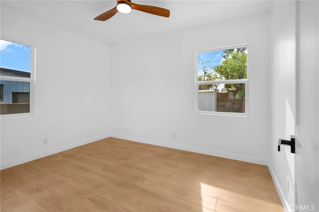 11225 Acala, San Fernando, California 91340 home-pic-25