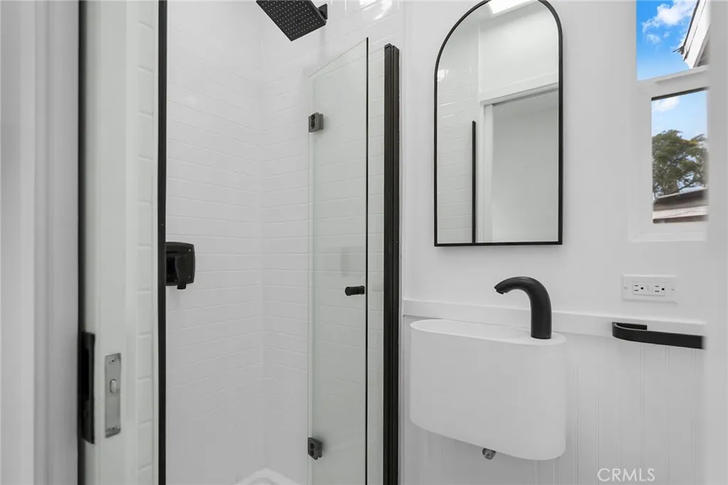 11225 Acala, San Fernando, California 91340 home-pic-17