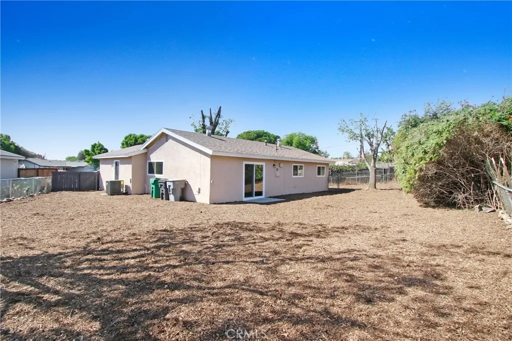1041 Lori Court, Norco, California 92860 home-pic-19