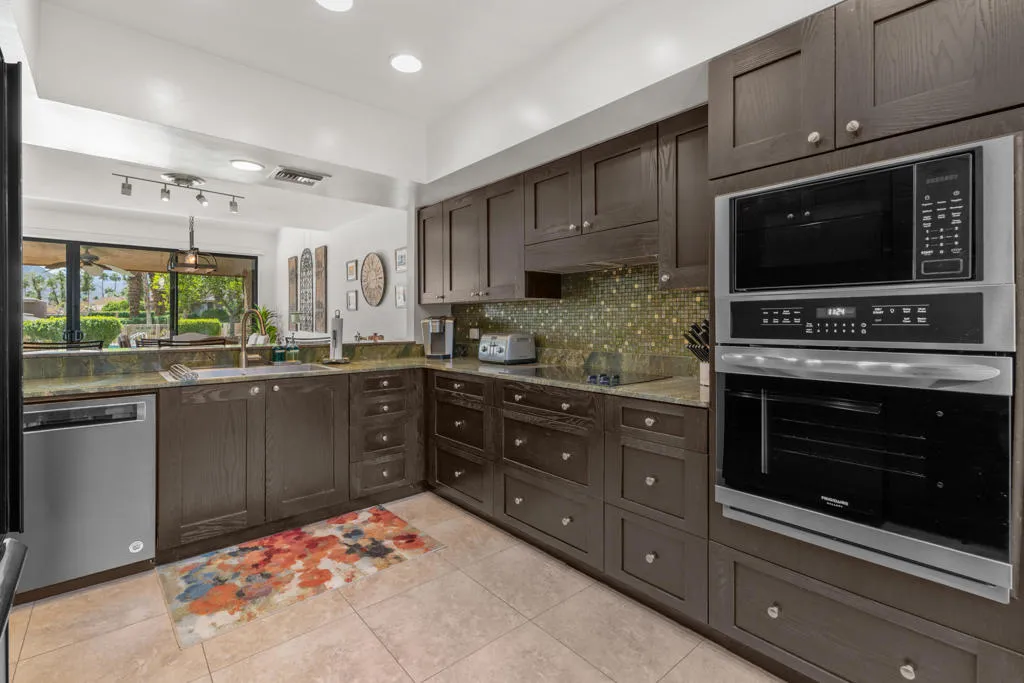 73411 Dalea Lane, Palm Desert, California 92260 home-pic-15