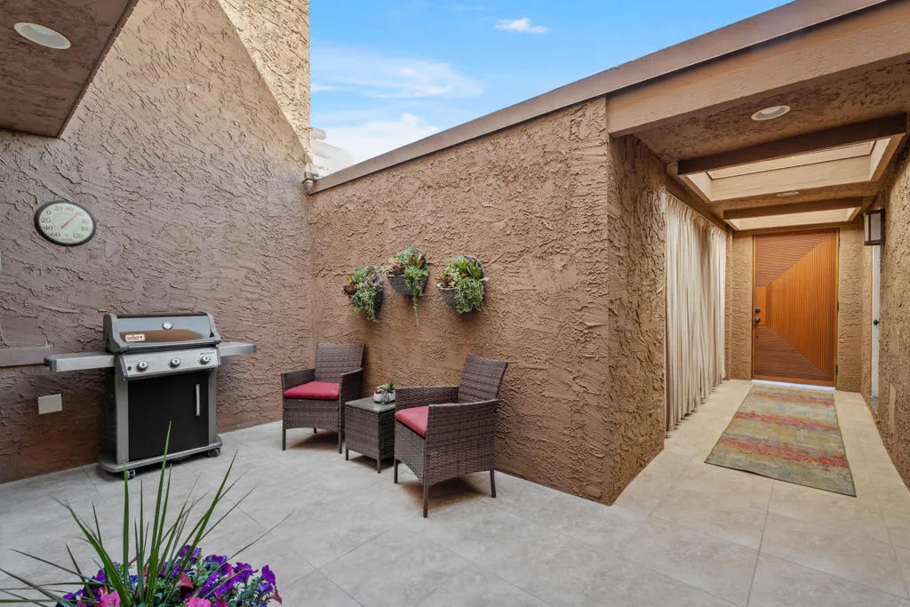 73411 Dalea Lane, Palm Desert, California 92260 home-pic-3