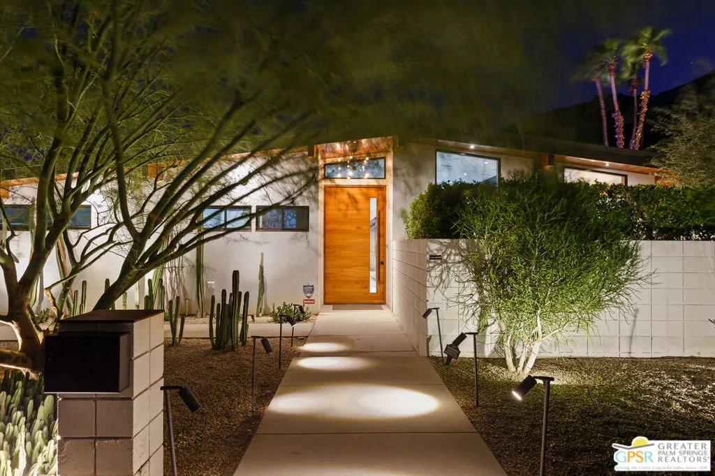 1189 N Rose Avenue, Palm Springs, California 92262 home-pic-8