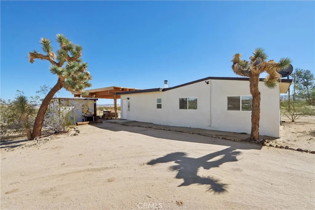 5235 Border Avenue, Joshua Tree, California 92252 home-pic-41