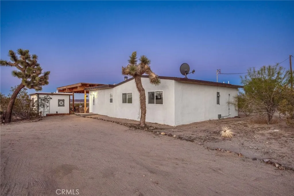 5235 Border Avenue, Joshua Tree, California 92252 home-pic-27