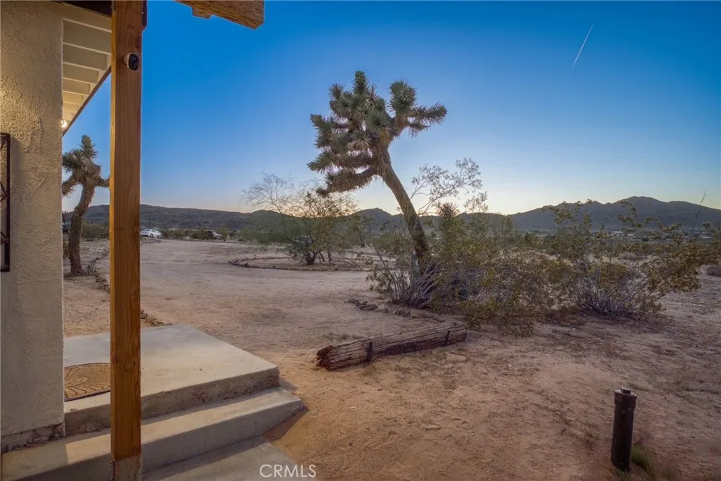 5235 Border Avenue, Joshua Tree, California 92252 home-pic-40