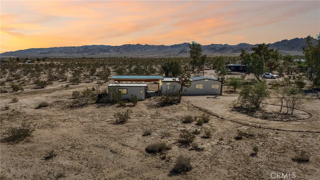5235 Border Avenue, Joshua Tree, California 92252 home-pic-61