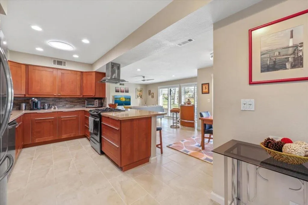 68354 Calle Cordoba, Cathedral City, California 92234 home-pic-22