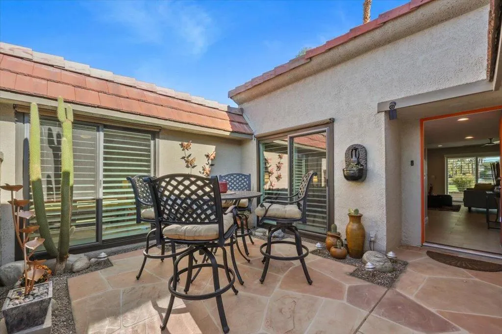 68354 Calle Cordoba, Cathedral City, California 92234 home-pic-9