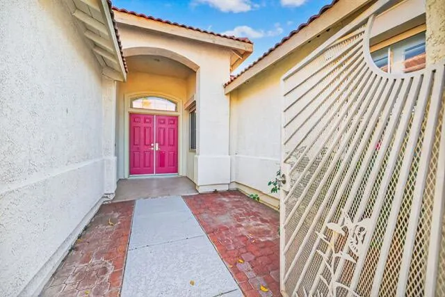 37762 Drexell Drive, Palm Desert, California 92211 home-pic-1