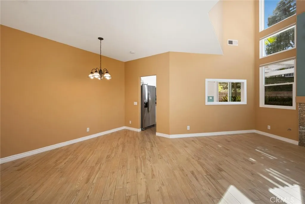 1232 S Country Glen Way, Anaheim Hills, California 92808 home-pic-7